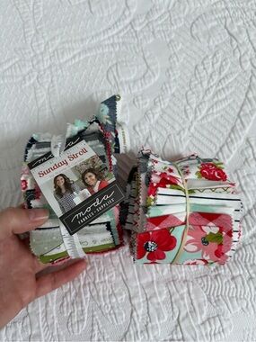 Moda fabric Sunday stroll jelly roll lot quilting crafts
